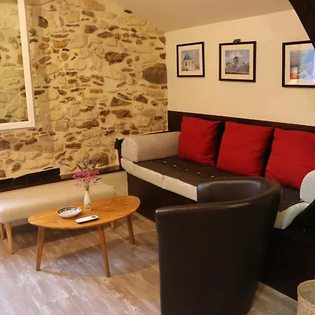 Oda ve Kahvaltı D'hotes Au Sargaillon