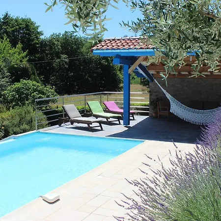 D'hotes Au Sargaillon Bed & Breakfast Pouillon