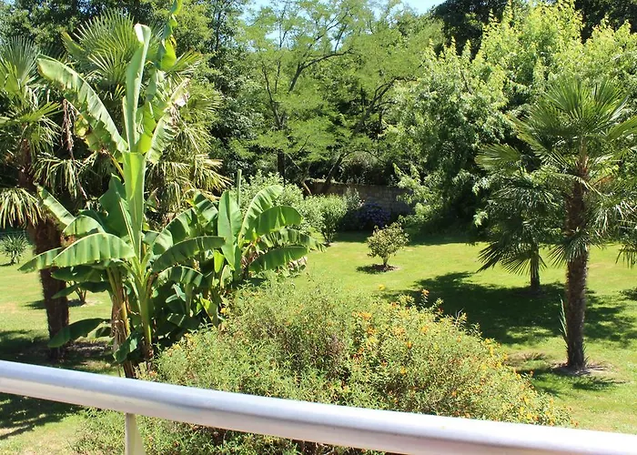 فندق مبيت وإفطار D'hotes Au Sargaillon Pouillon